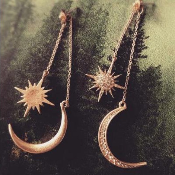 LAST!🌌Celestial Moon & Stars Statement Earrings - Picture 6 of 7
